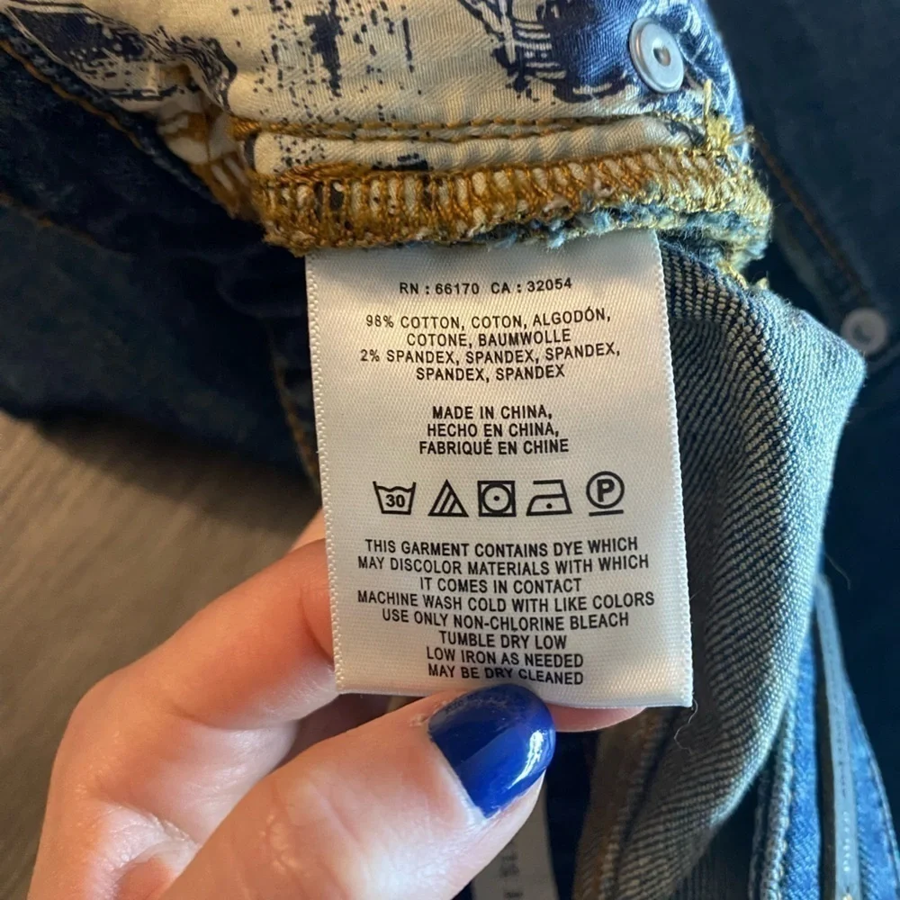 Anthropologie Pilcro And The Letterpress High Rise Slim Bermuda Shorts - Picture 5 of 6